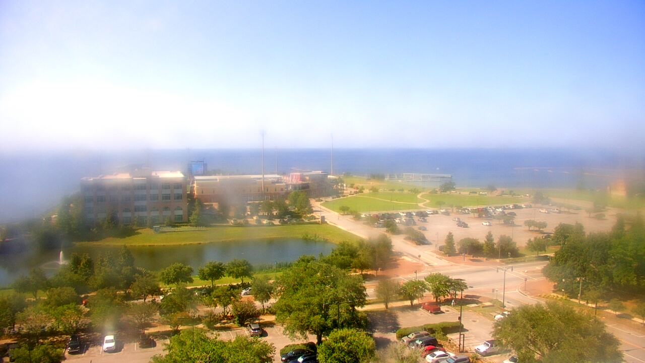 Live Camera from City of Pensacola City Hall, Pensacola, FL 32502