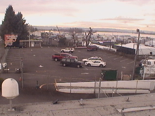 Live Camera from Rodgers Marine LLC, Portland, OR 97211