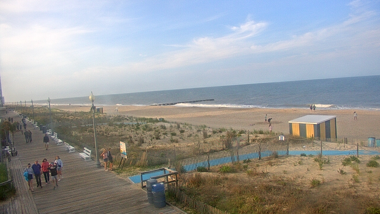 Live Camera from Boardwalk Plaza Hotel, Rehoboth Beach, DE 19971