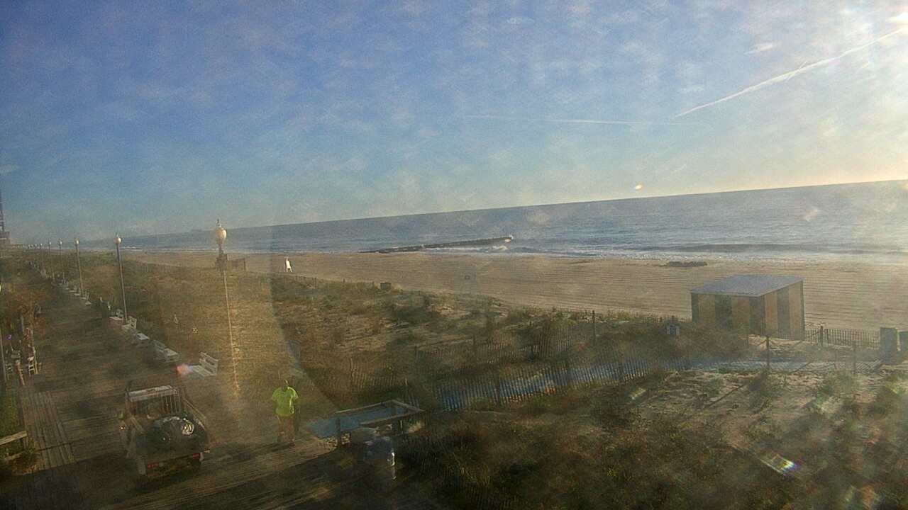 Live Camera from Boardwalk Plaza Hotel, Rehoboth Beach, DE 19971