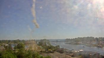 Live Camera from Charlotte-Genesee Lighthouse, Rochester, NY 14612