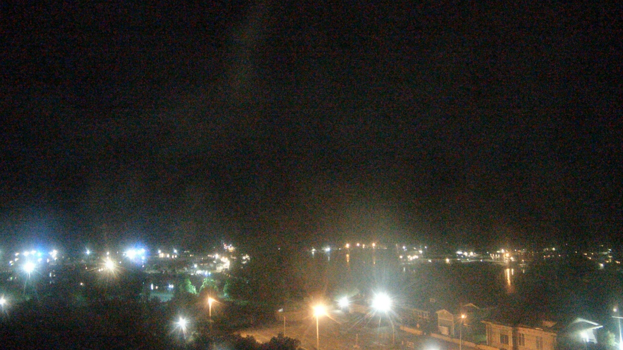 Live Camera from Charlotte-Genesee Lighthouse, Rochester, NY 14612