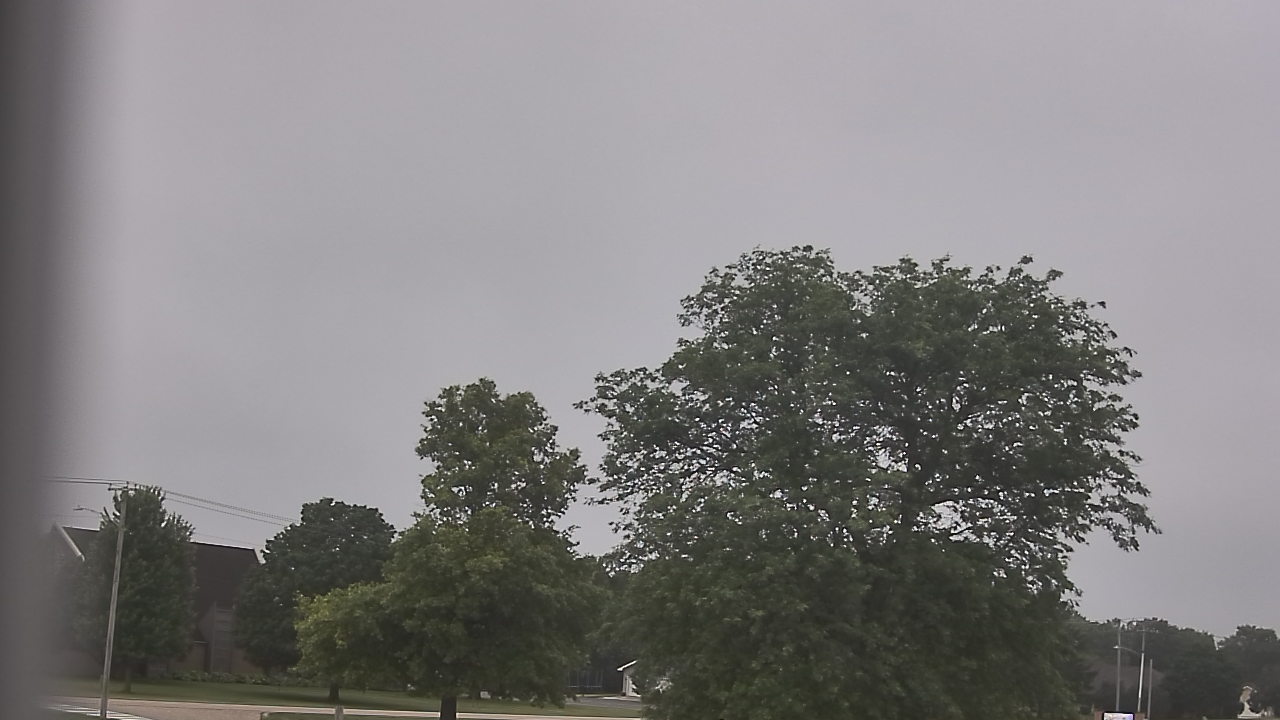Live Camera from Sandwich Community HS, Sandwich, IL 60548