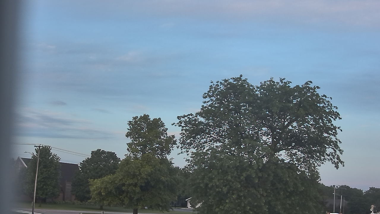 Live Camera from Sandwich Community HS, Sandwich, IL 60548