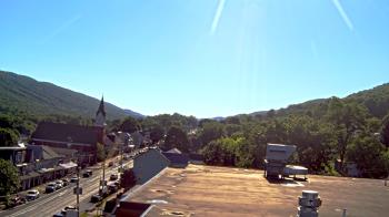 Live Camera from a random camera within the United States