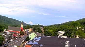 Live Camera from a random camera within the United States