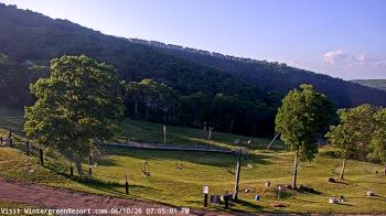 Live Camera from a random camera within the United States