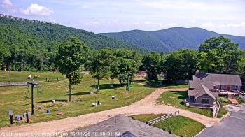 Live Camera from a random camera within the United States