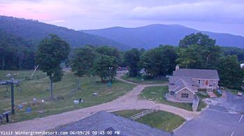 Live Camera from a random camera within the United States