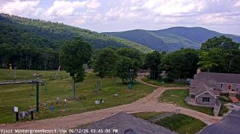 Live Camera from a random camera within the United States