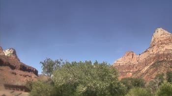 Live Camera from Zion Canyon Theatre, Springdale, UT