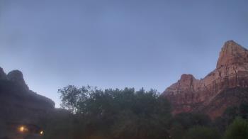 Live Camera from Zion Canyon Theatre, Springdale, UT