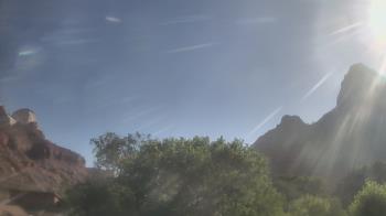 Live Camera from Zion Canyon Theatre, Springdale, UT