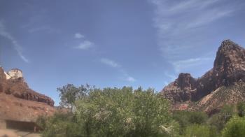 Live Camera from a random camera within the United States