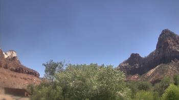 Live Camera from a random camera within the United States