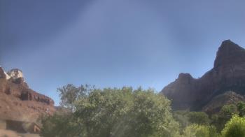 Live Camera from Zion Canyon Theatre, Springdale, UT