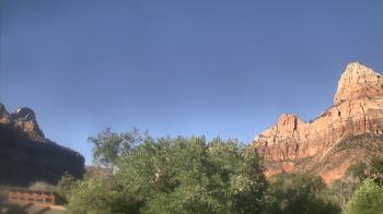 Live Camera from Zion Canyon Theatre, Springdale, UT