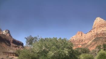 Live Camera from a random camera within the United States