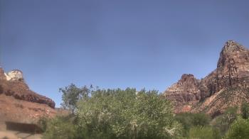 Live Camera from Zion Canyon Theatre, Springdale, UT