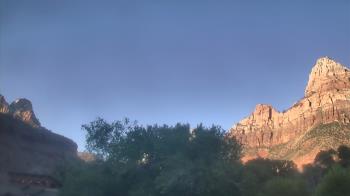 Live Camera from a random camera within the United States