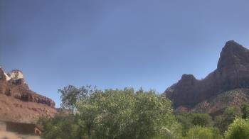 Live Camera from a random camera within the United States