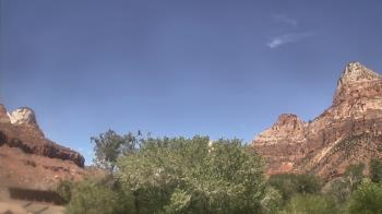 Live Camera from a random camera within the United States