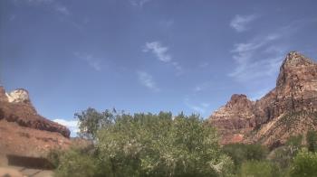 Live Camera from a random camera within the United States