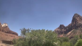 Live Camera from a random camera within the United States