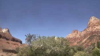 Live Camera from a random camera within the United States
