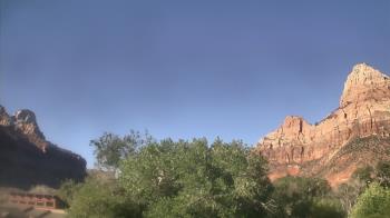 Live Camera from a random camera within the United States