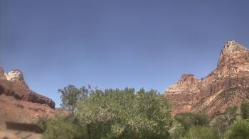 Live Camera from a random camera within the United States