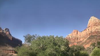 Live Camera from a random camera within the United States