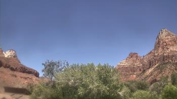 Live Camera from a random camera within the United States