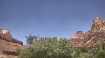 Live Camera from Zion Canyon Theatre, Springdale, UT