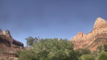 Live Camera from Zion Canyon Theatre, Springdale, UT