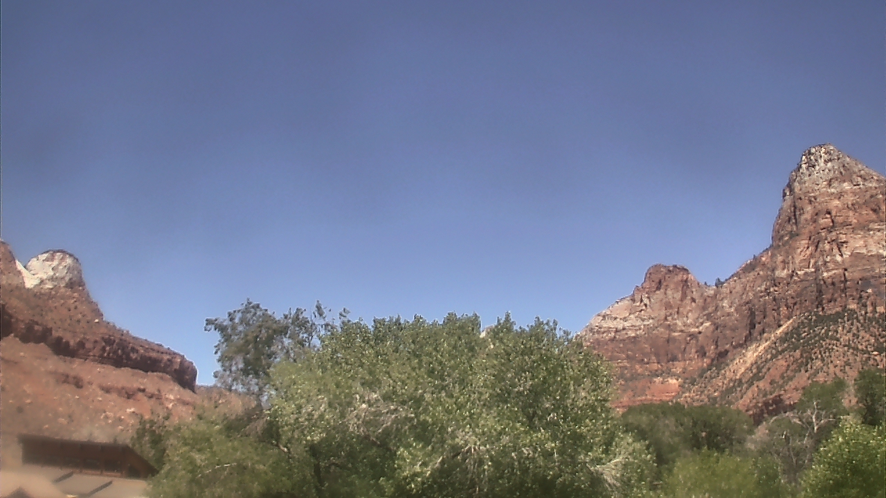 Live Camera from Zion Canyon Theatre, Springdale, UT 84767