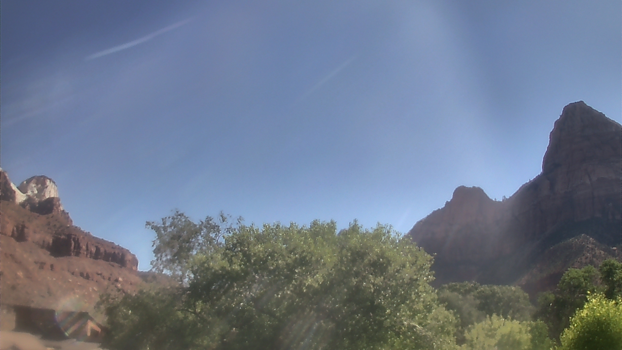 Live Camera from Zion Canyon Theatre, Springdale, UT 84767